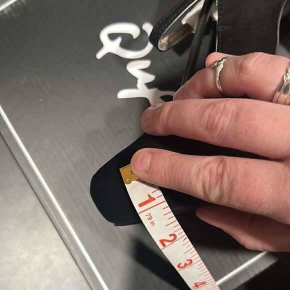 182. Black Embroidered Rose Faux Suede Platform Mary Jane Retro heels Qupid - Picture 7 of 7